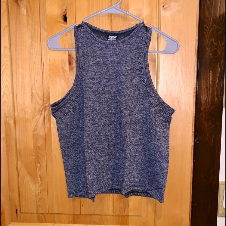 Pink Seamless Featherweight Tank (Xs)